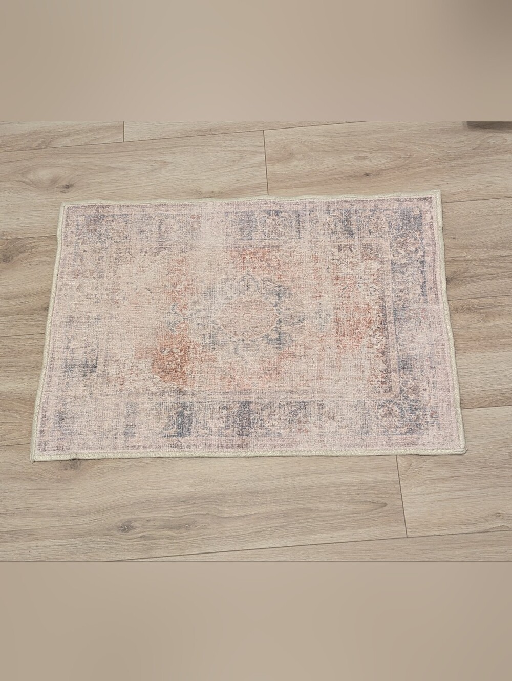 Ruggable 2x3 Sarrah Coral Washable Rug
